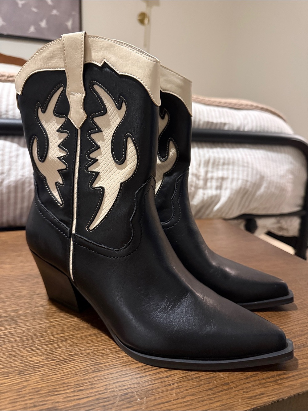 Oasis Black Leather Western Ankle Boots with Cream Inlay